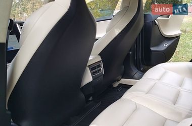 Ліфтбек Tesla Model S 2018 в Прилуках фото 23 Ліфтбек Tesla Model S 2018 в Прилуках