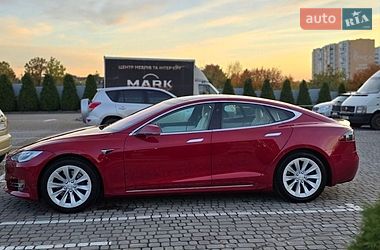 Лифтбек Tesla Model S 2017 в Львове фото 7 Лифтбек Tesla Model S 2017 в Львове