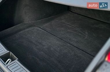 Ліфтбек Tesla Model S 2017 в Львові фото 16 Ліфтбек Tesla Model S 2017 в Львові