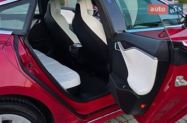 Лифтбек Tesla Model S 2017 в Львове фото 17 Лифтбек Tesla Model S 2017 в Львове