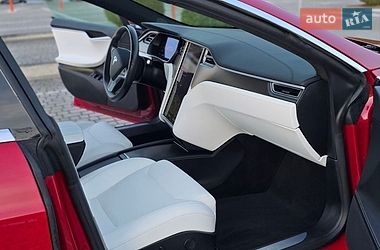Лифтбек Tesla Model S 2017 в Львове фото 22 Лифтбек Tesla Model S 2017 в Львове