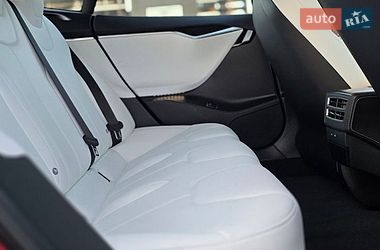 Лифтбек Tesla Model S 2017 в Львове фото 20 Лифтбек Tesla Model S 2017 в Львове
