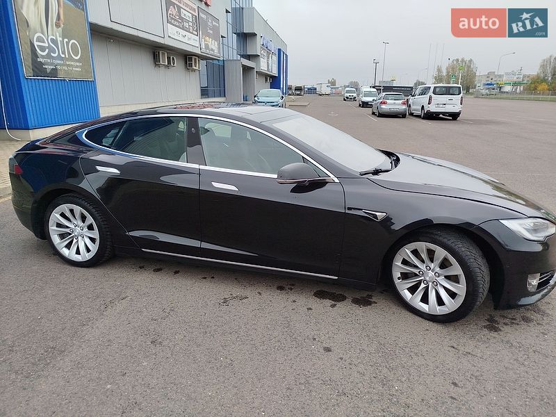 Ліфтбек Tesla Model S 2017 в Ковелі фото 2 Ліфтбек Tesla Model S 2017 в Ковелі
