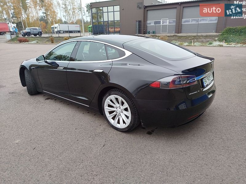 Ліфтбек Tesla Model S 2017 в Ковелі фото 11 Ліфтбек Tesla Model S 2017 в Ковелі