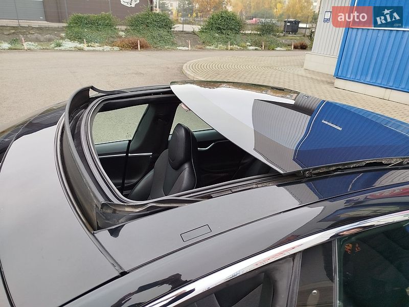 Ліфтбек Tesla Model S 2017 в Ковелі фото 23 Ліфтбек Tesla Model S 2017 в Ковелі