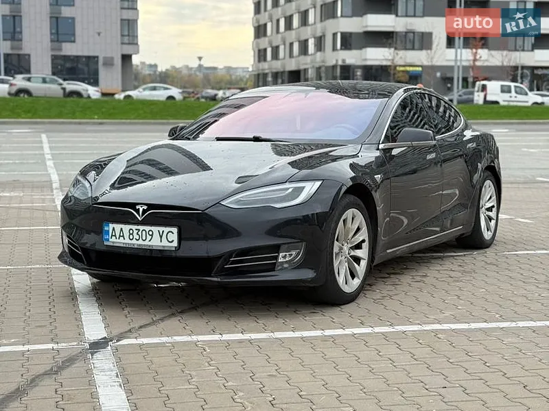 Tesla Model S