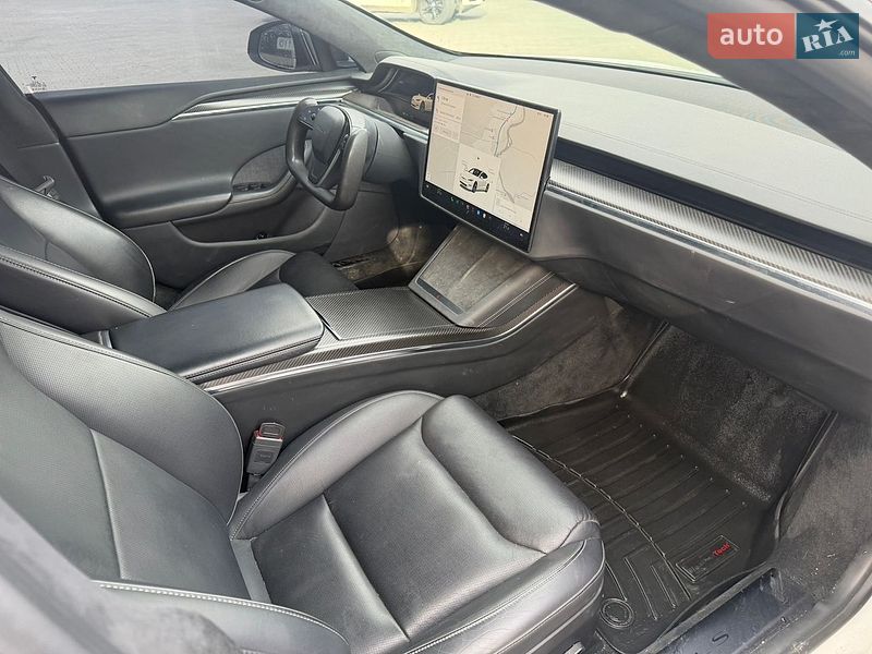 Ліфтбек Tesla Model S 2021 в Яремчі