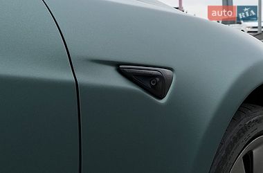 Ліфтбек Tesla Model S 2018 в Львові