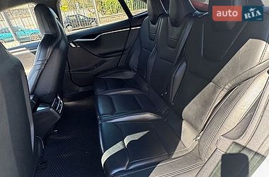 Ліфтбек Tesla Model S 2015 в Одесі