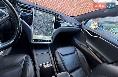 Ліфтбек Tesla Model S 2015 в Одесі