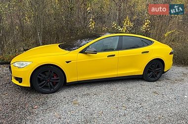 Ліфтбек Tesla Model S 2014 в Києві фото 3 Ліфтбек Tesla Model S 2014 в Києві