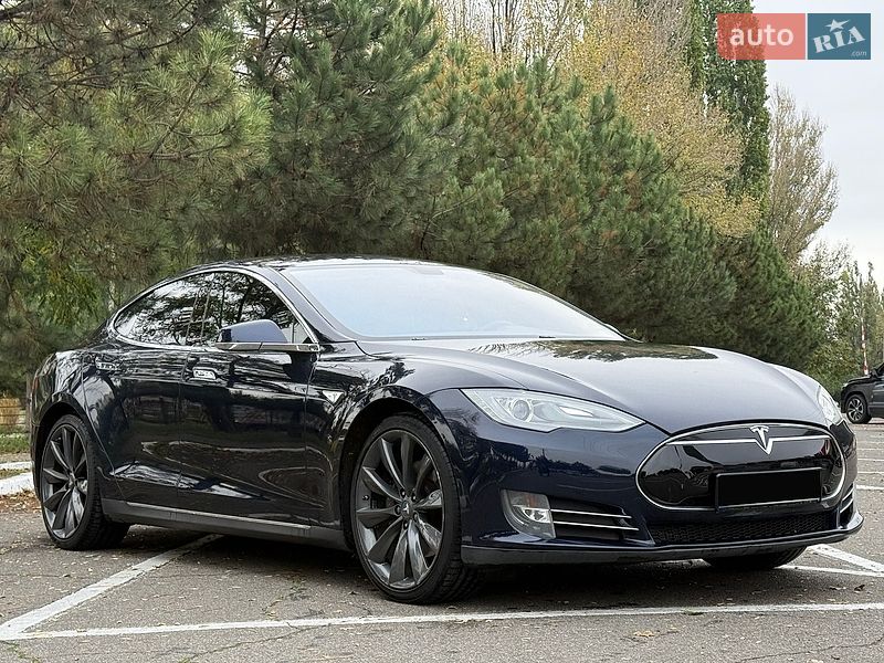 Лифтбек Tesla Model S 2013 в Одессе фото 3 Лифтбек Tesla Model S 2013 в Одессе