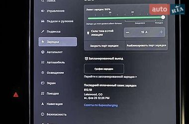 Лифтбек Tesla Model S 2016 в Львове