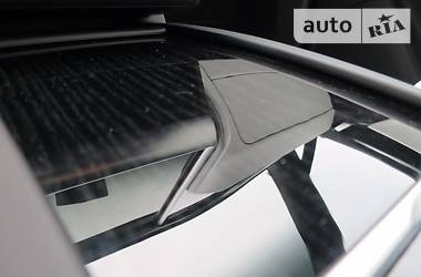 Внедорожник / Кроссовер Tesla Model X 2017 в 