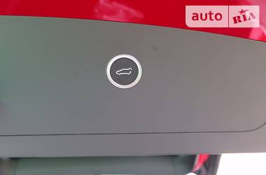 Внедорожник / Кроссовер Tesla Model X 2017 в 