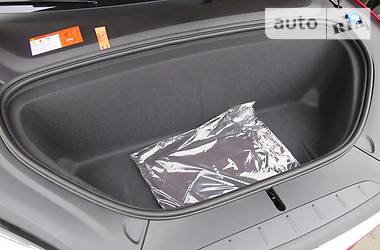 Внедорожник / Кроссовер Tesla Model X 2017 в 
