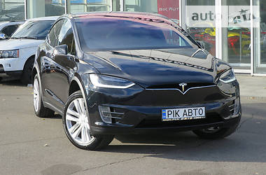 Внедорожник / Кроссовер Tesla Model X 2017 в Киеве