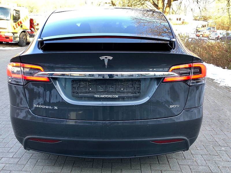  Tesla Model X 2016 в Киеве
