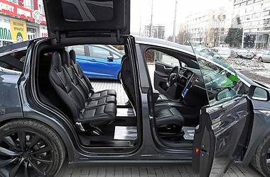 Внедорожник / Кроссовер Tesla Model X 2016 в Харькове