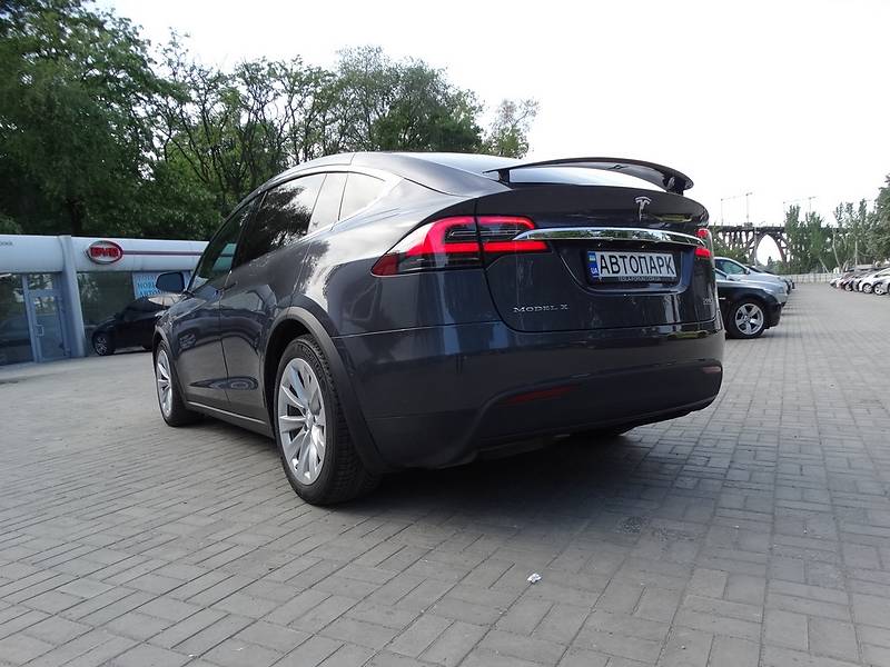 Внедорожник / Кроссовер Tesla Model X 2016 в Днепре фото 5 Внедорожник / Кроссовер Tesla Model X 2016 в Днепре