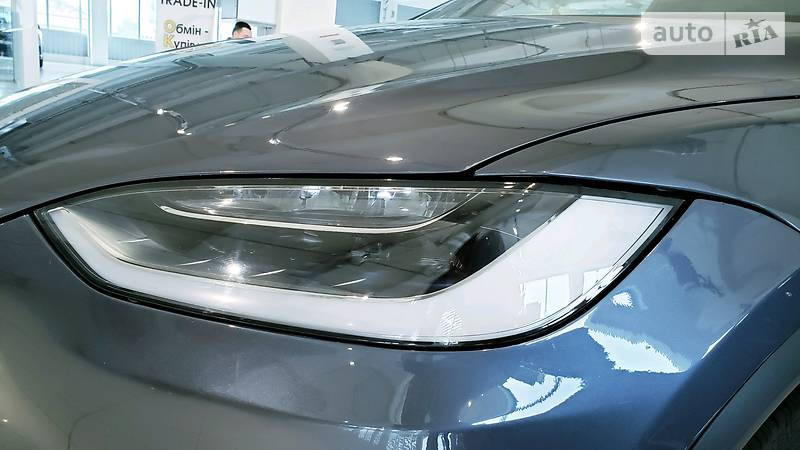 Позашляховик / Кросовер Tesla Model X 2017 в Києві