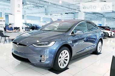 Позашляховик / Кросовер Tesla Model X 2017 в Києві