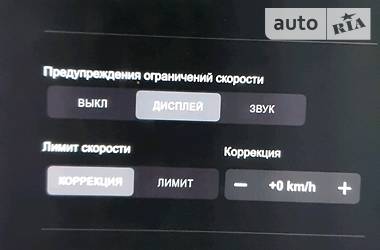 Внедорожник / Кроссовер Tesla Model X 2016 в Киеве