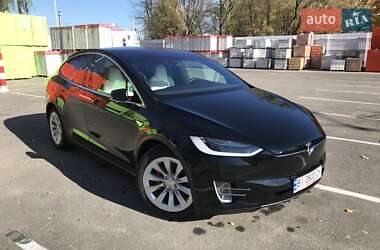 Позашляховик / Кросовер Tesla Model X 2016 в Києві фото 2 Позашляховик / Кросовер Tesla Model X 2016 в Києві