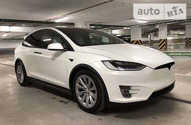 Внедорожник / Кроссовер Tesla Model X 2016 в Киеве