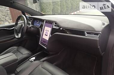 Внедорожник / Кроссовер Tesla Model X 2016 в Хмельницком