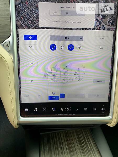 Хэтчбек Tesla Model X 2016 в Сторожинце