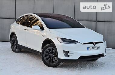 Внедорожник / Кроссовер Tesla Model X 2017 в Киеве