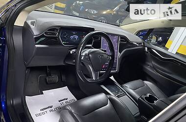 Внедорожник / Кроссовер Tesla Model X 2016 в Киеве