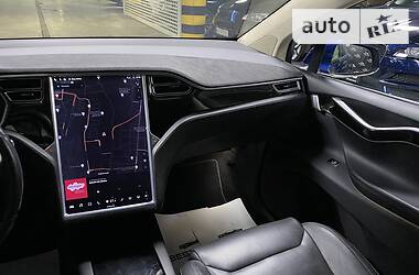 Внедорожник / Кроссовер Tesla Model X 2016 в Киеве