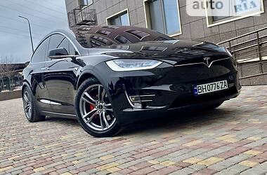 Позашляховик / Кросовер Tesla Model X 2016 в Одесі