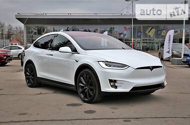 Позашляховик / Кросовер Tesla Model X 2018 в Харкові