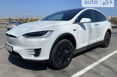 Позашляховик / Кросовер Tesla Model X 2019 в Вінниці