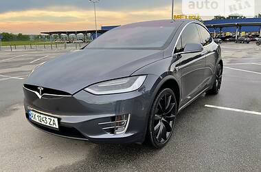 Внедорожник / Кроссовер Tesla Model X 2018 в Кропивницком