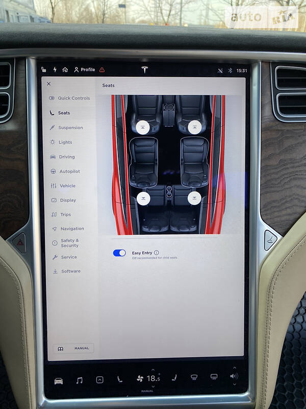 Позашляховик / Кросовер Tesla Model X 2016 в Києві