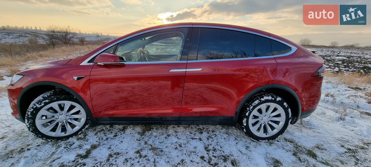 2018 Tesla Model X - мініатюра 4
