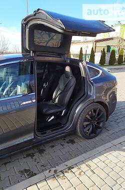 Внедорожник / Кроссовер Tesla Model X 2016 в Одессе