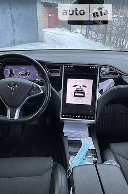 Внедорожник / Кроссовер Tesla Model X 2017 в Киеве