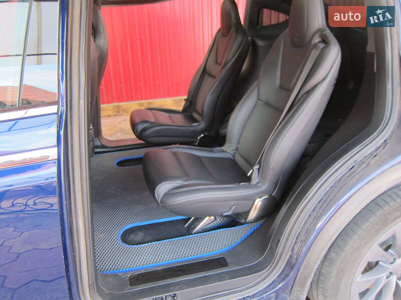 Внедорожник / Кроссовер Tesla Model X 2018 в Херсоне фото 6 Внедорожник / Кроссовер Tesla Model X 2018 в Херсоне