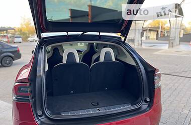 Внедорожник / Кроссовер Tesla Model X 2018 в Черновцах