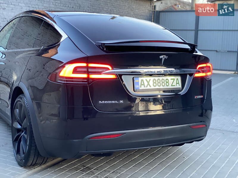 Внедорожник / Кроссовер Tesla Model X 2018 в Харькове