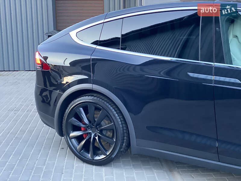 Внедорожник / Кроссовер Tesla Model X 2018 в Харькове