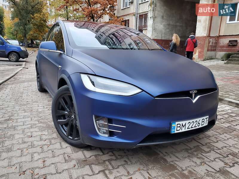 Позашляховик / Кросовер Tesla Model X 2018 в Сумах