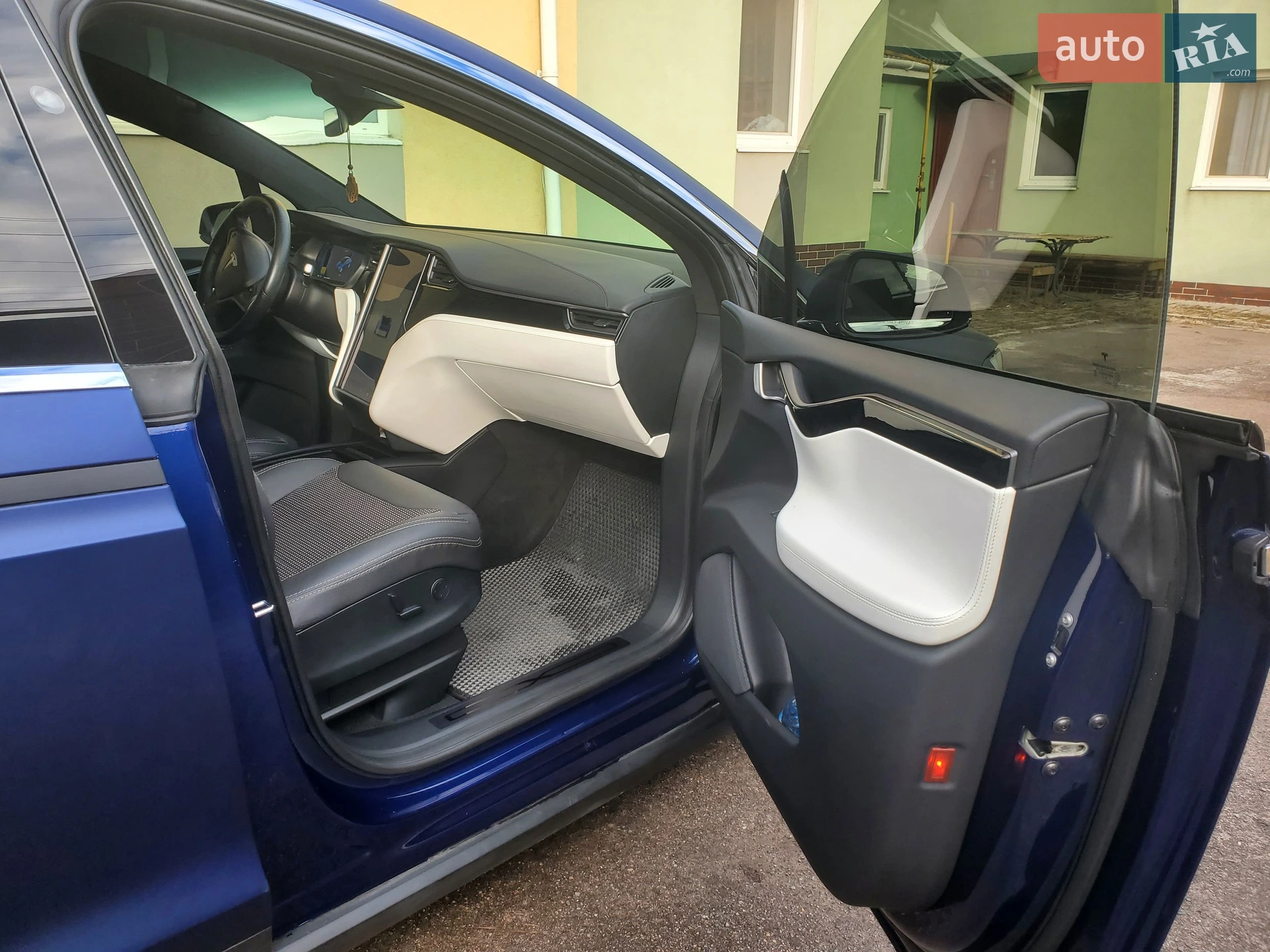 2018 Tesla Model X - мініатюра 24