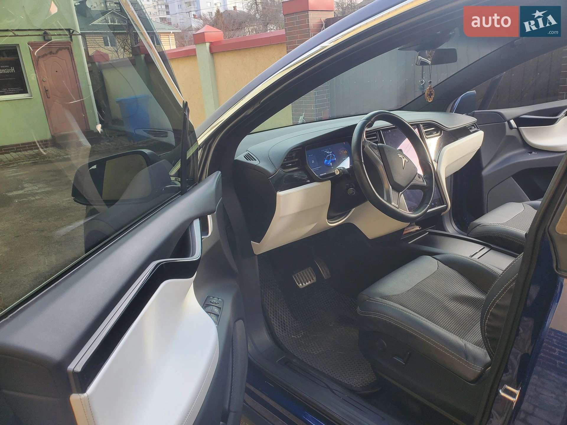 2018 Tesla Model X - мініатюра 36