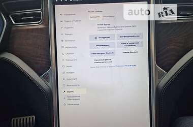 Внедорожник / Кроссовер Tesla Model X 2016 в Тернополе